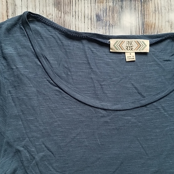 Pink Rose Blue Lace Top - Picture 3 of 8